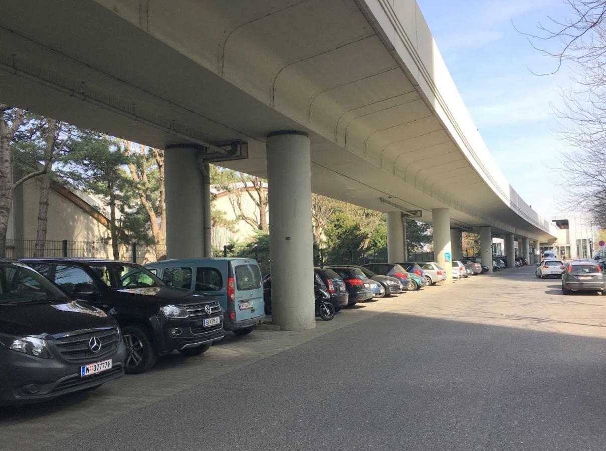 Zentrumnah Direkt An Ubahn Bei Un-Vic Und Am Badestrand Wien Ngoại thất bức ảnh